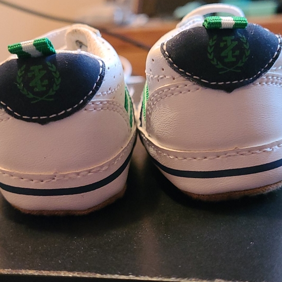 IZOD Infant Shoes - Picture 3 of 5
